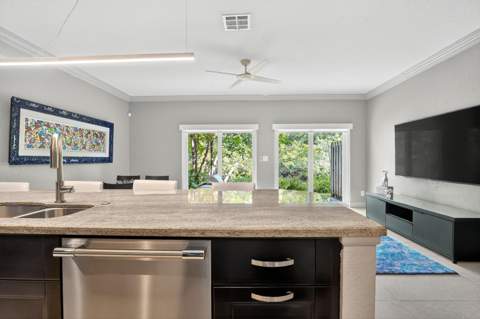 1777 NE 4th Avenue, Fort Lauderdale FL - photo 7 of 47