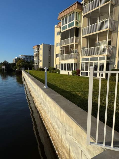 640 Snug Harbor Drive #F6, Boynton Beach FL - photo 10 of 38