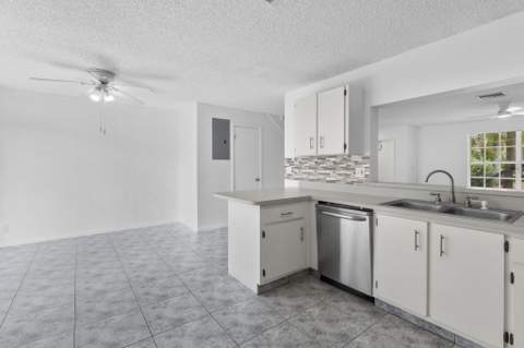 12212 NW 36th Place, Sunrise FL - photo 8 of 54