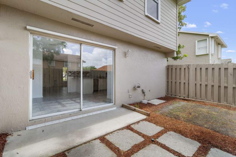 3 bedroom Townhouse at 12212 NW 36th Place, Twin Fountains Replat, Sunrise — photo 5