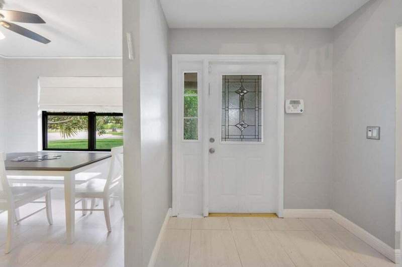 3 bedroom Single Family Residence at 4140 Woods End Road, Pheasant Walk Sec 7, Boca Raton — photo 5