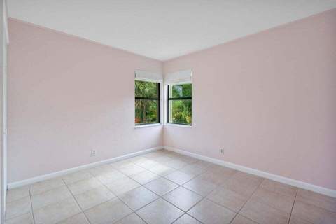 4140 Woods End Road, Boca Raton FL - photo 13 of 14
