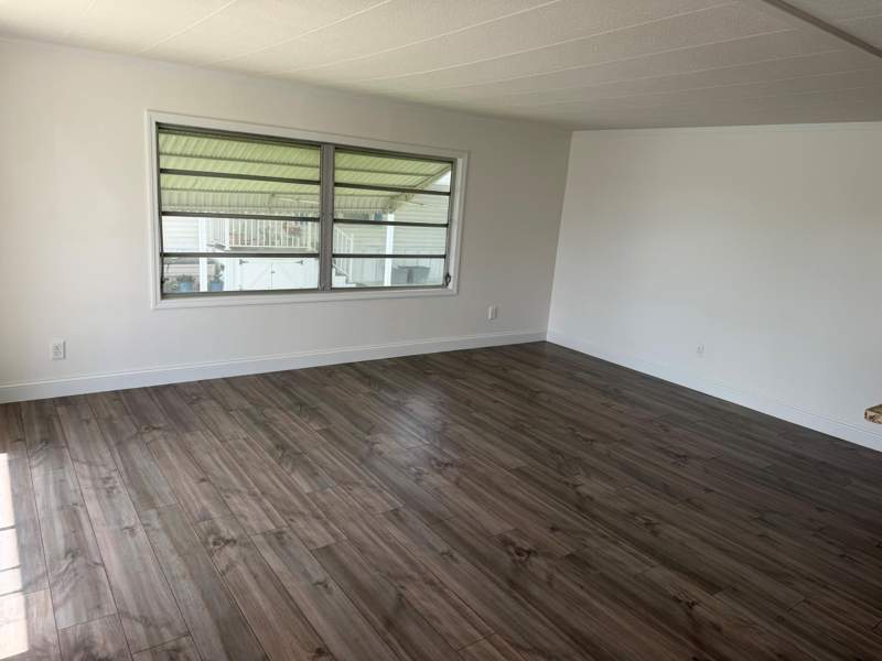 2 bedroom Manufactured Home at 2041 SW 84th Avenue, Park City Sec Three, Davie — photo 5