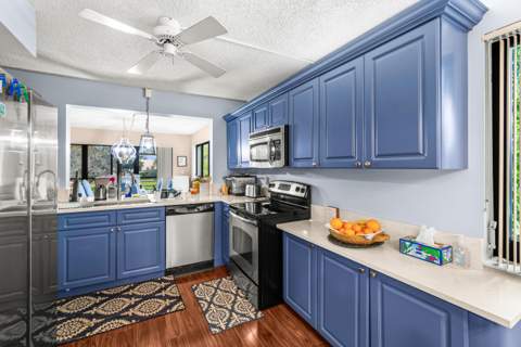 5687 Fairway Park Drive, Boynton Beach FL - photo 14 of 34