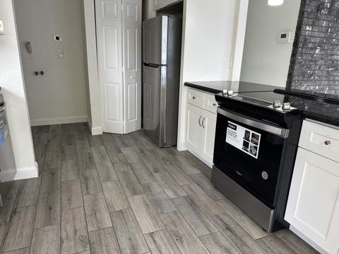 2811 NW 8th Street, Pompano Beach FL - photo 6 of 18