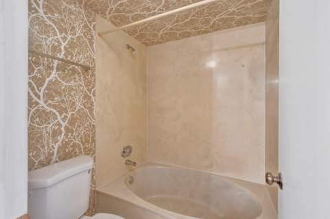 11255 Green Lake Drive #202, Boynton Beach FL - photo 13 of 29
