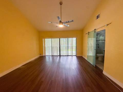 4567 NW 90th Avenue, Sunrise FL - photo 17 of 27