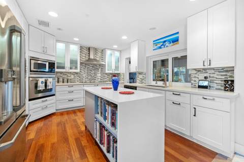 5041 NE 24th Avenue, Lighthouse Point FL - photo 10 of 46