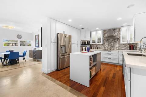 5041 NE 24th Avenue, Lighthouse Point FL - photo 9 of 46