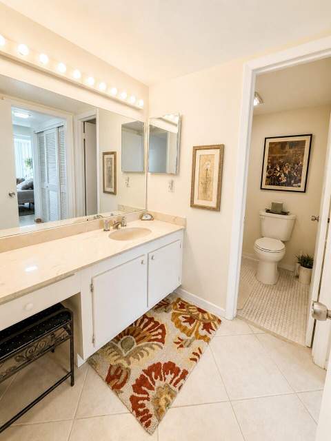 3589 S Ocean Boulevard #404, South Palm Beach FL - photo 13 of 50