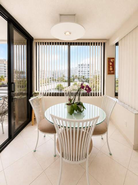 3589 S Ocean Boulevard #404, South Palm Beach FL - photo 16 of 50