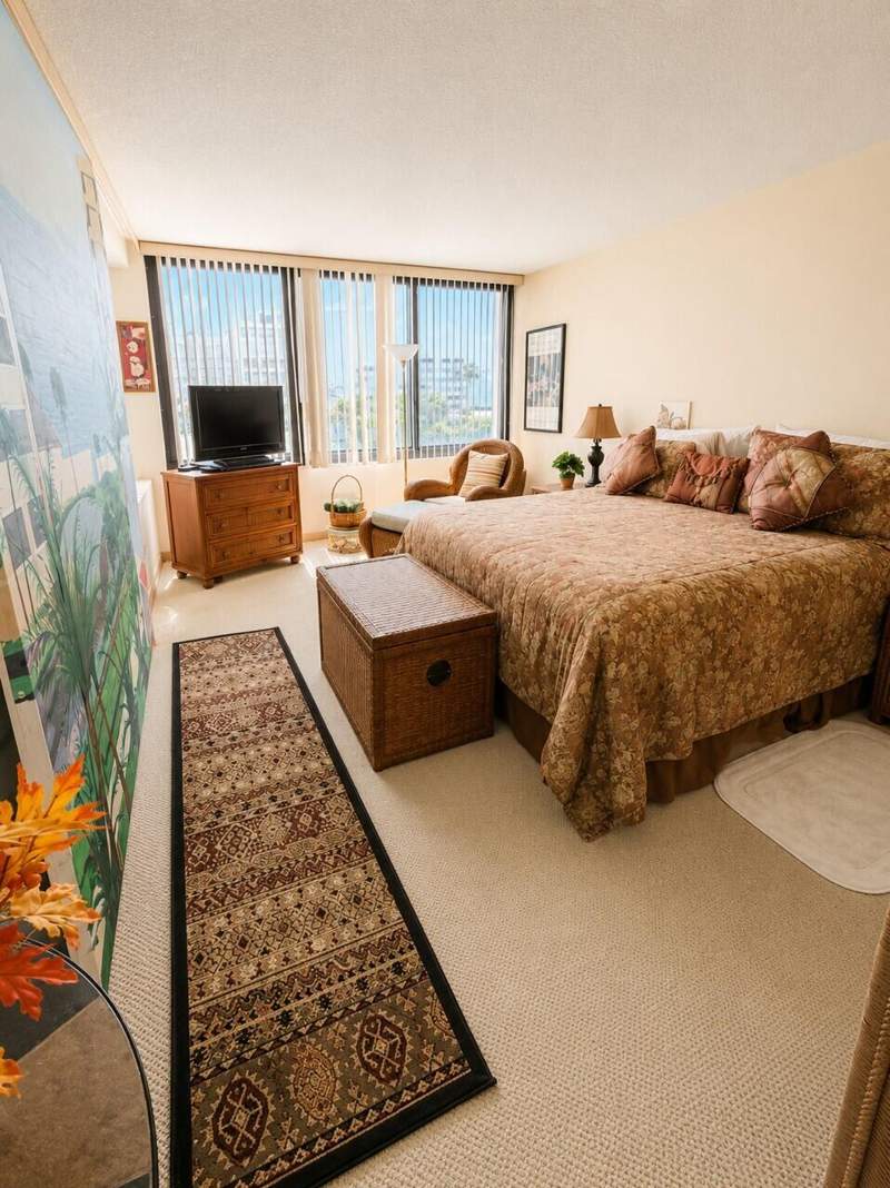2 bedroom Condominium at 3589 S Ocean Boulevard #404, Mayfair House Condo, South Palm Beach — photo 5
