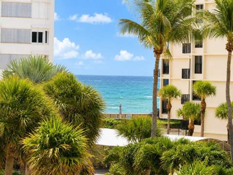 3589 S Ocean Boulevard #404, South Palm Beach FL - photo 22 of 50