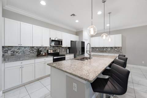 1600 NW Vivanco Street, Port St. Lucie FL - photo 11 of 60