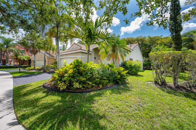 3 bedroom Single Family Residence at 1252 Sabal Trail, Sector 2-Parcels 1 2 3 4 5 6 7, Weston — photo 4