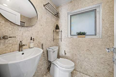 5920 NE 21st Road, Fort Lauderdale FL - photo 15 of 39