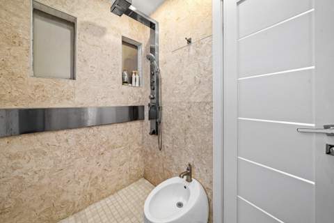 5920 NE 21st Road, Fort Lauderdale FL - photo 16 of 39