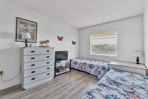 5190 E Sabal Palm Boulevard #304, Tamarac FL - photo 14 of 26