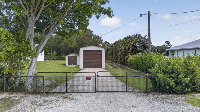 3 bedroom Single Family Residence at 12783 83rd Lane, The Acreage, West Palm Beach — photo 5