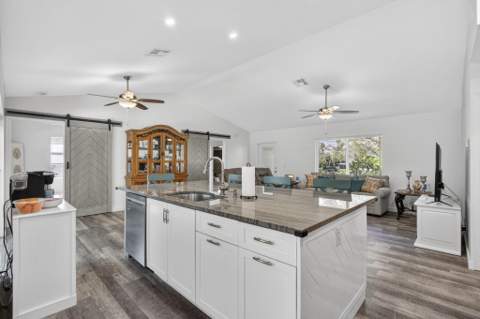 12783 83rd Lane, West Palm Beach FL - photo 10 of 49