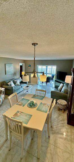 2615 Garden Drive #101, Lake Worth FL - photo 9 of 42