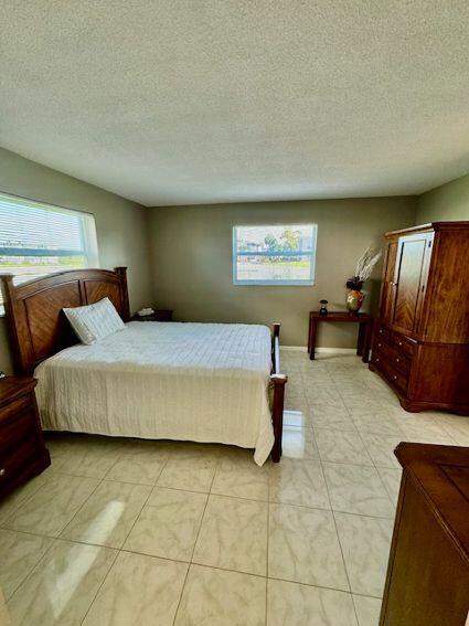 2615 Garden Drive #101, Lake Worth FL - photo 13 of 42