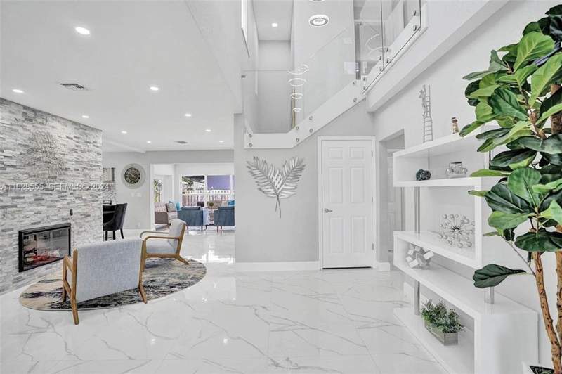 4 bedroom Single Family Residence at 3421 Dover Road, Hillsboro Shores Sec, Pompano Beach — photo 3