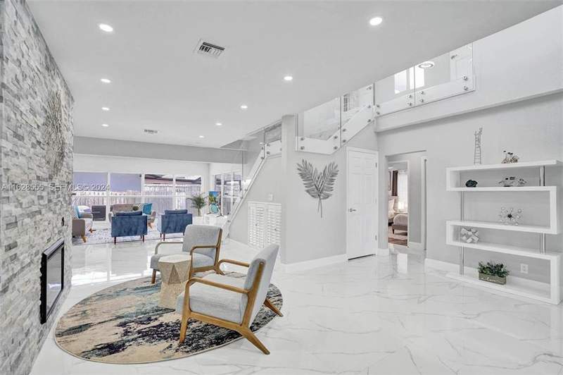 4 bedroom Single Family Residence at 3421 Dover Road, Hillsboro Shores Sec, Pompano Beach — photo 5