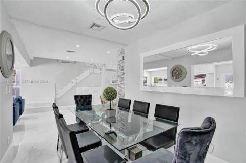 3421 Dover Road, Pompano Beach FL - photo 8 of 22