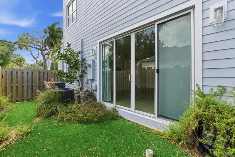 3 bedroom Townhouse at 915 W Las Olas Boulevard #915, Waverly Place, Fort Lauderdale — photo 5
