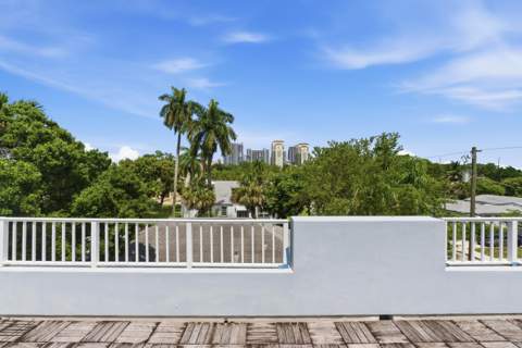 915 W Las Olas Boulevard #915, Fort Lauderdale FL - photo 6 of 42