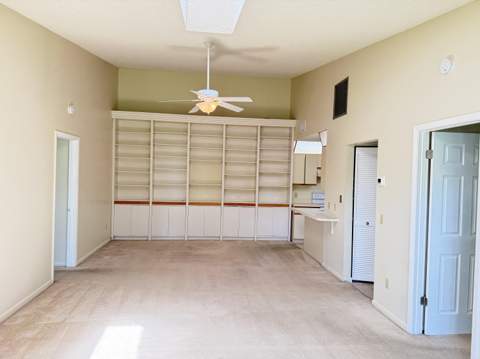8228 SE Croft Circle #J-8, Hobe Sound FL - photo 6 of 28