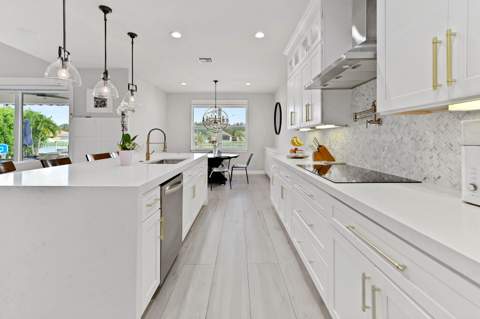 9526 Wrangler Drive, Lake Worth FL - photo 14 of 54