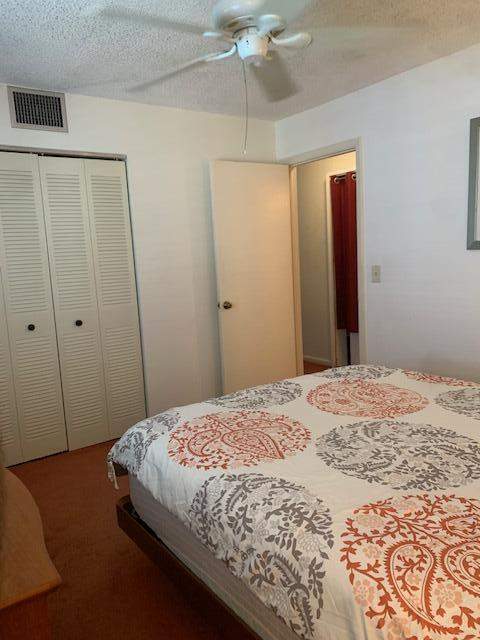 2820 Tennis Club Drive #506, West Palm Beach FL - photo 6 of 18