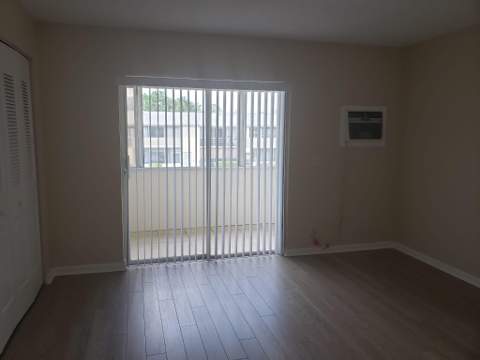 146 Canterbury #146, West Palm Beach FL - photo 6 of 9