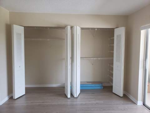 146 Canterbury #146, West Palm Beach FL - photo 7 of 9