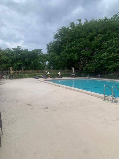 2820 Tennis Club Drive #506, West Palm Beach FL - photo 16 of 18
