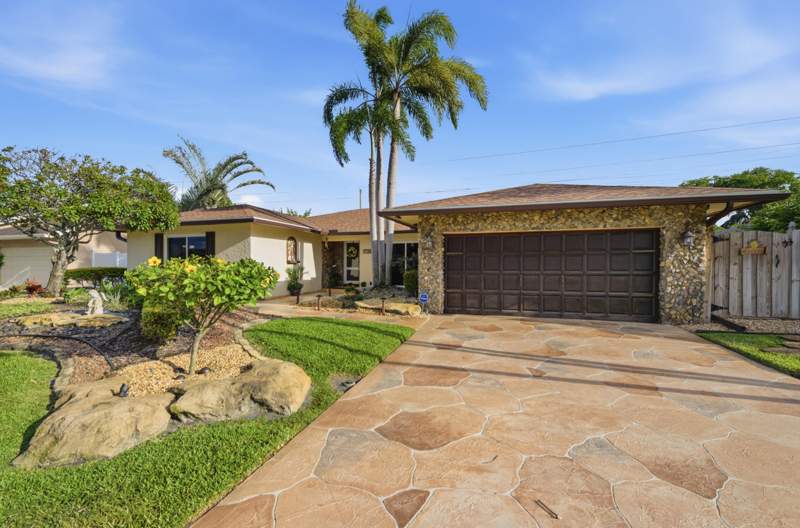 3 bedroom Single Family Residence at 4780 Brandywine Drive, Pheasant Walk Sec 2, Boca Raton — photo 3