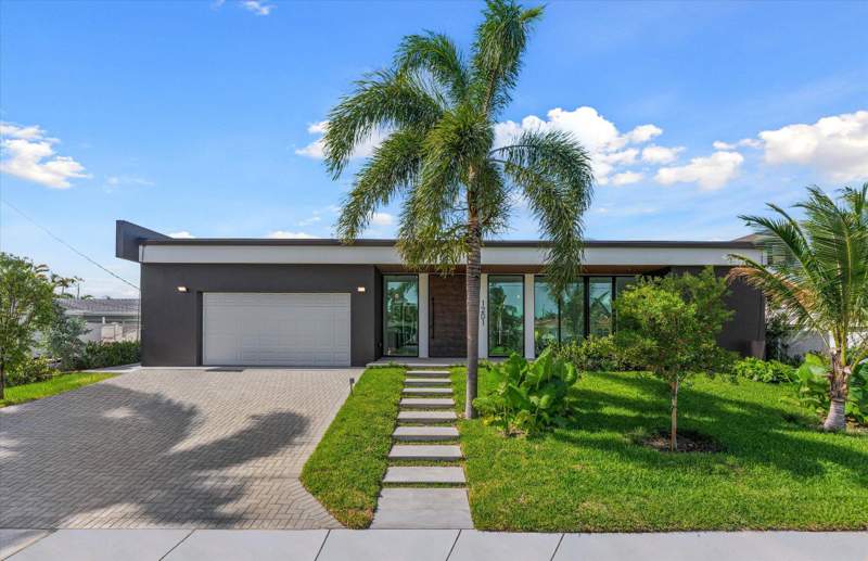 4 bedroom Single Family Residence at 1201 Guava Isle, South New River Isles Sec, Fort Lauderdale — photo 4