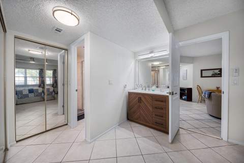 1507 SE Royal Green Circle #102, Port St. Lucie FL - photo 10 of 21
