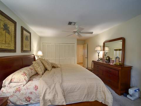 13588 Cross Pointe Drive, Palm Beach Gardens FL - photo 22 of 56