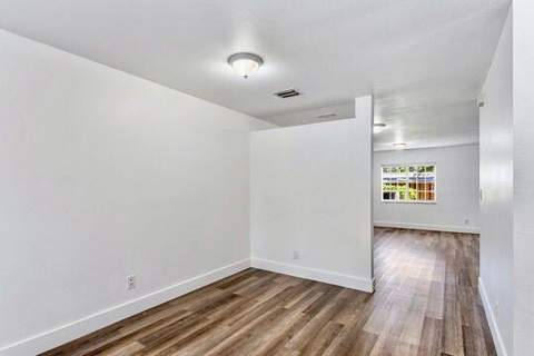 330 SW 2nd Avenue #14, Hallandale Beach FL - photo 9 of 43