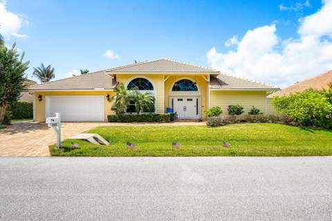 8926 SE North Passage Way, Jupiter FL - photo 16 of 32