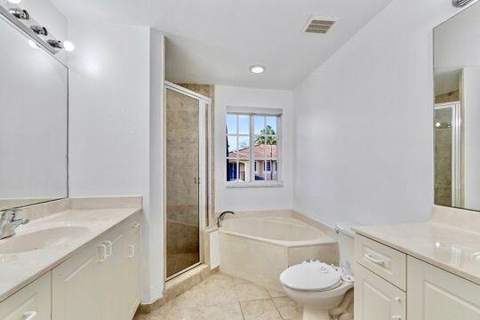 330 SW 2nd Avenue #14, Hallandale Beach FL - photo 24 of 43