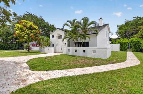 8044 Twin Lake Drive, Boca Raton FL - photo 7 of 86