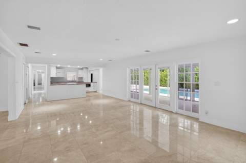 8044 Twin Lake Drive, Boca Raton FL - photo 17 of 86