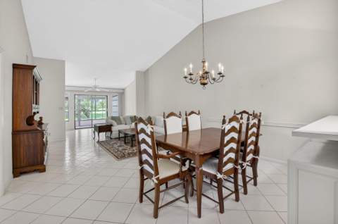 10939 Roebelini Palm Court #A, Boynton Beach FL - photo 6 of 52