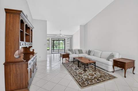 10939 Roebelini Palm Court #A, Boynton Beach FL - photo 7 of 52