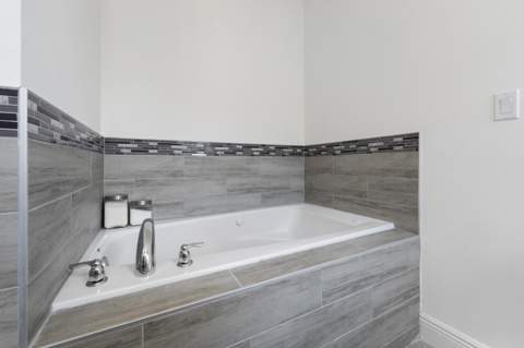 981 SW California Boulevard, Port St. Lucie FL - photo 11 of 23