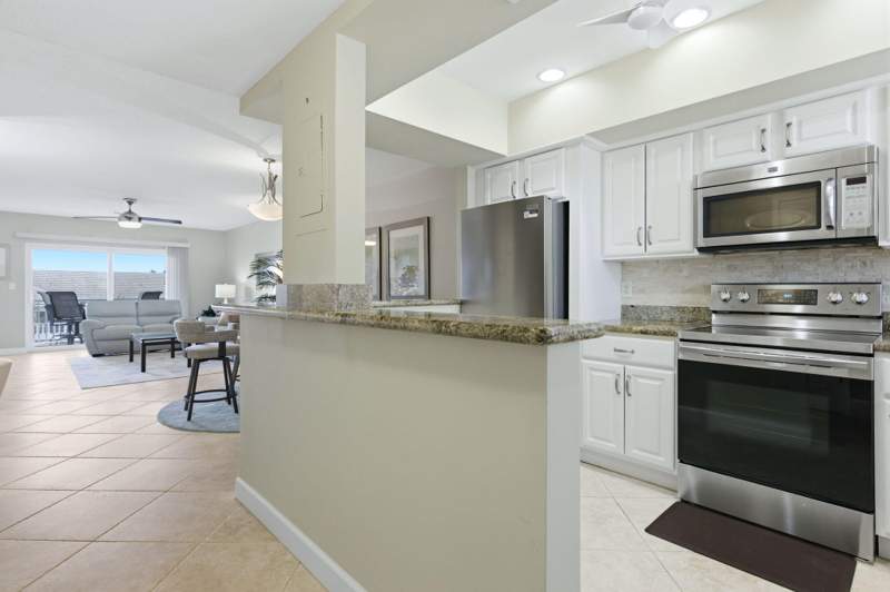2 bedroom Condominium at 2880 NE 33rd Court #305, Hawthorne Manor Condo, Fort Lauderdale — photo 5